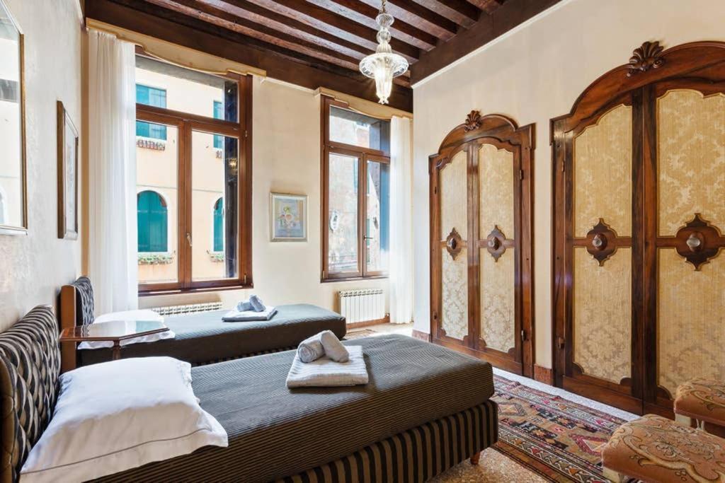 البندقية Doge Palace Luxury Apartment - Cannaregio المظهر الخارجي الصورة